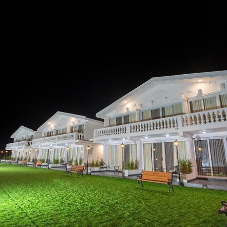 Treebo Skydale Premium Suites, 1500 Mtrs From Ooty Lake מראה חיצוני תמונה