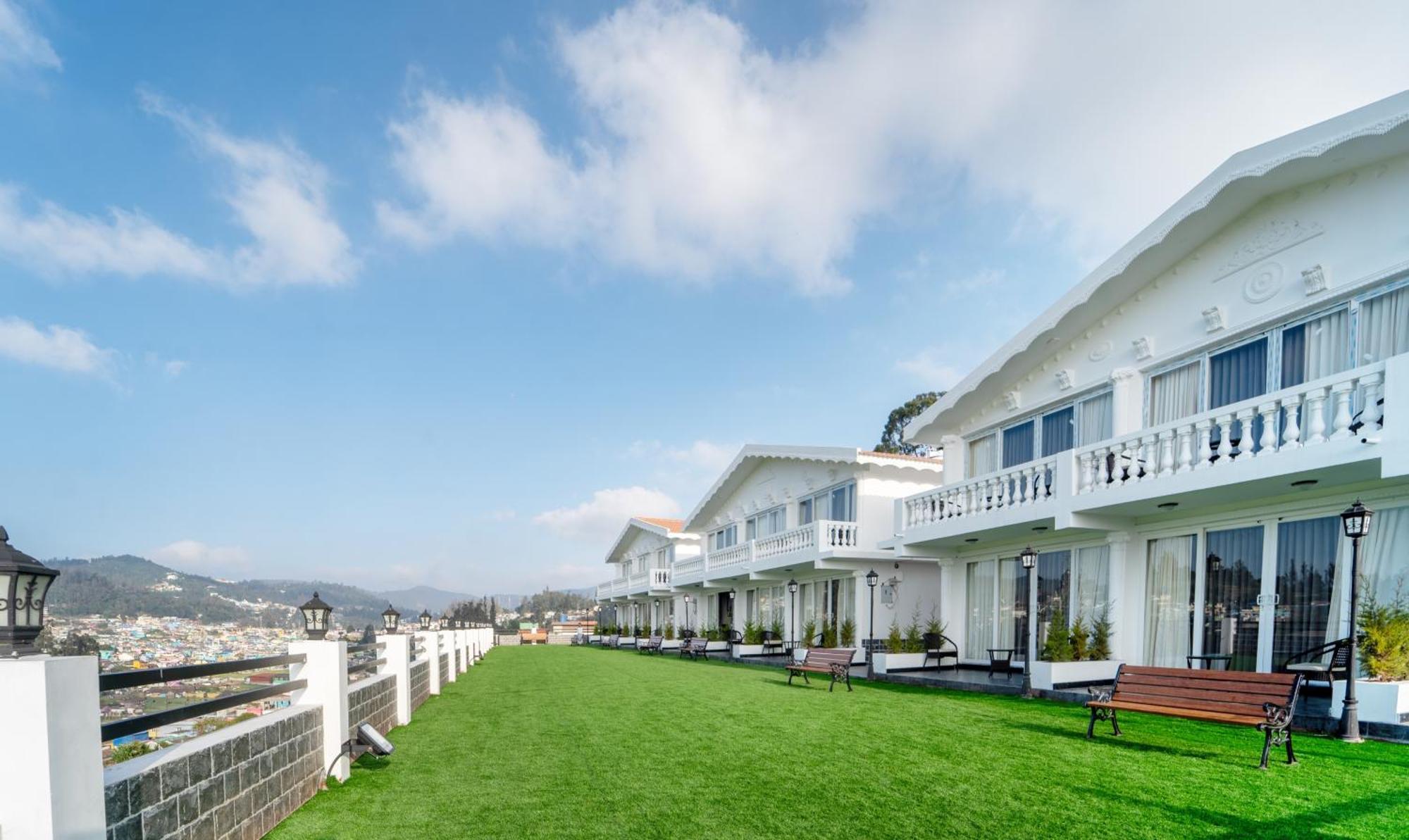 Treebo Skydale Premium Suites, 1500 Mtrs From Ooty Lake מראה חיצוני תמונה