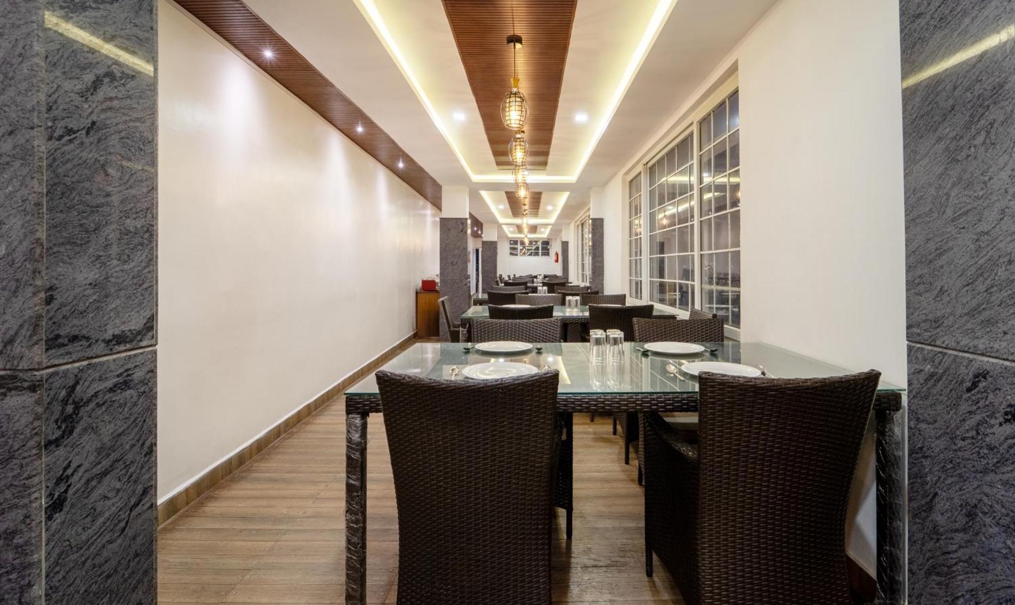 Treebo Skydale Premium Suites, 1500 Mtrs From Ooty Lake מראה חיצוני תמונה