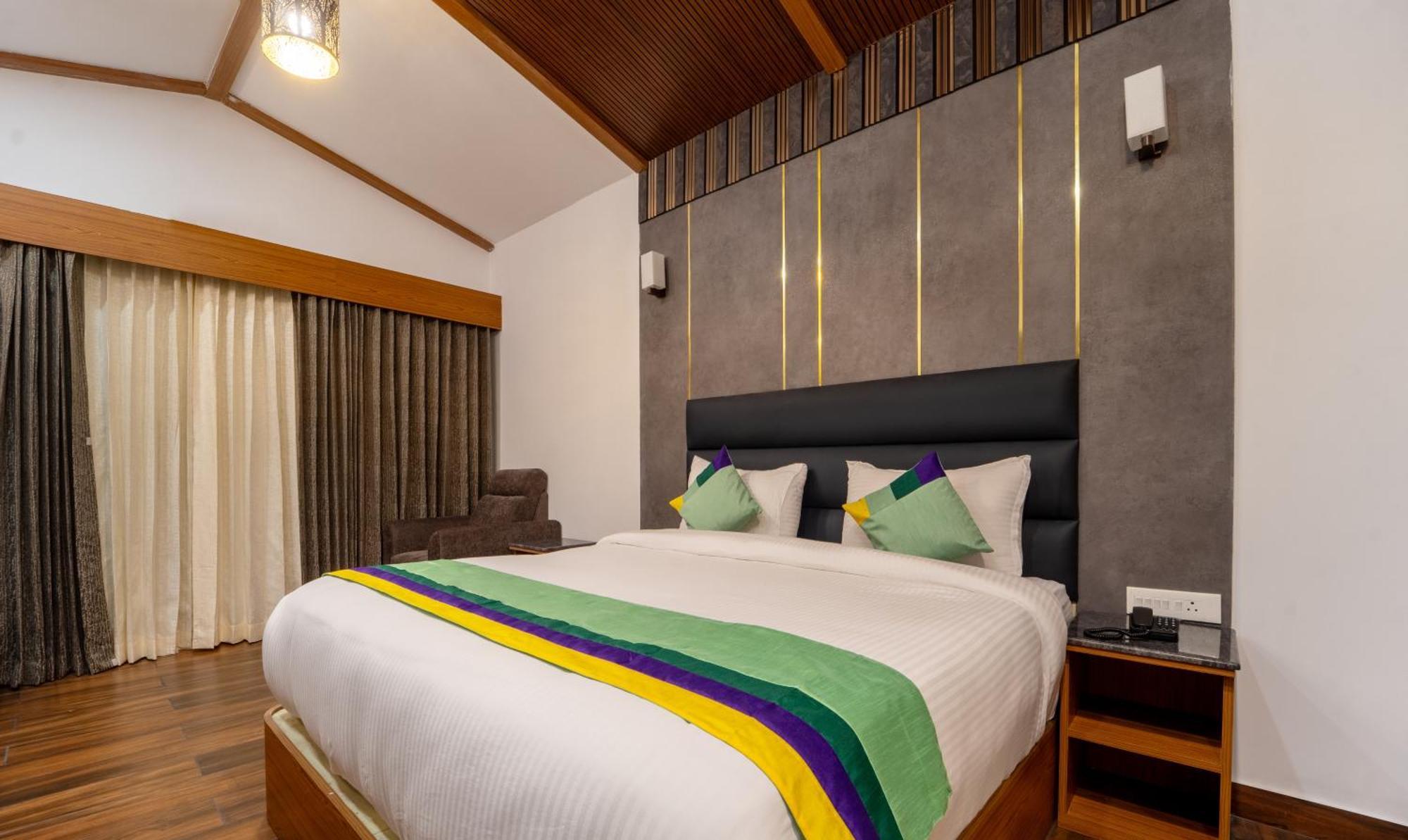 Treebo Skydale Premium Suites, 1500 Mtrs From Ooty Lake מראה חיצוני תמונה