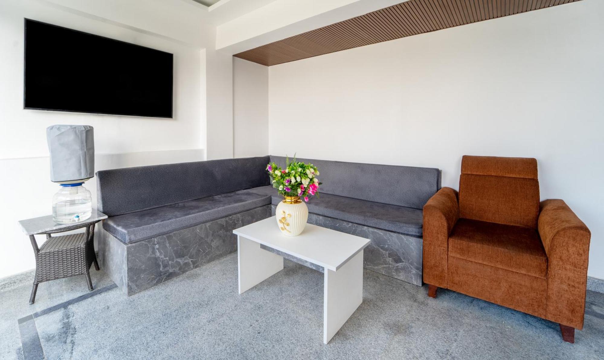 Treebo Skydale Premium Suites, 1500 Mtrs From Ooty Lake מראה חיצוני תמונה