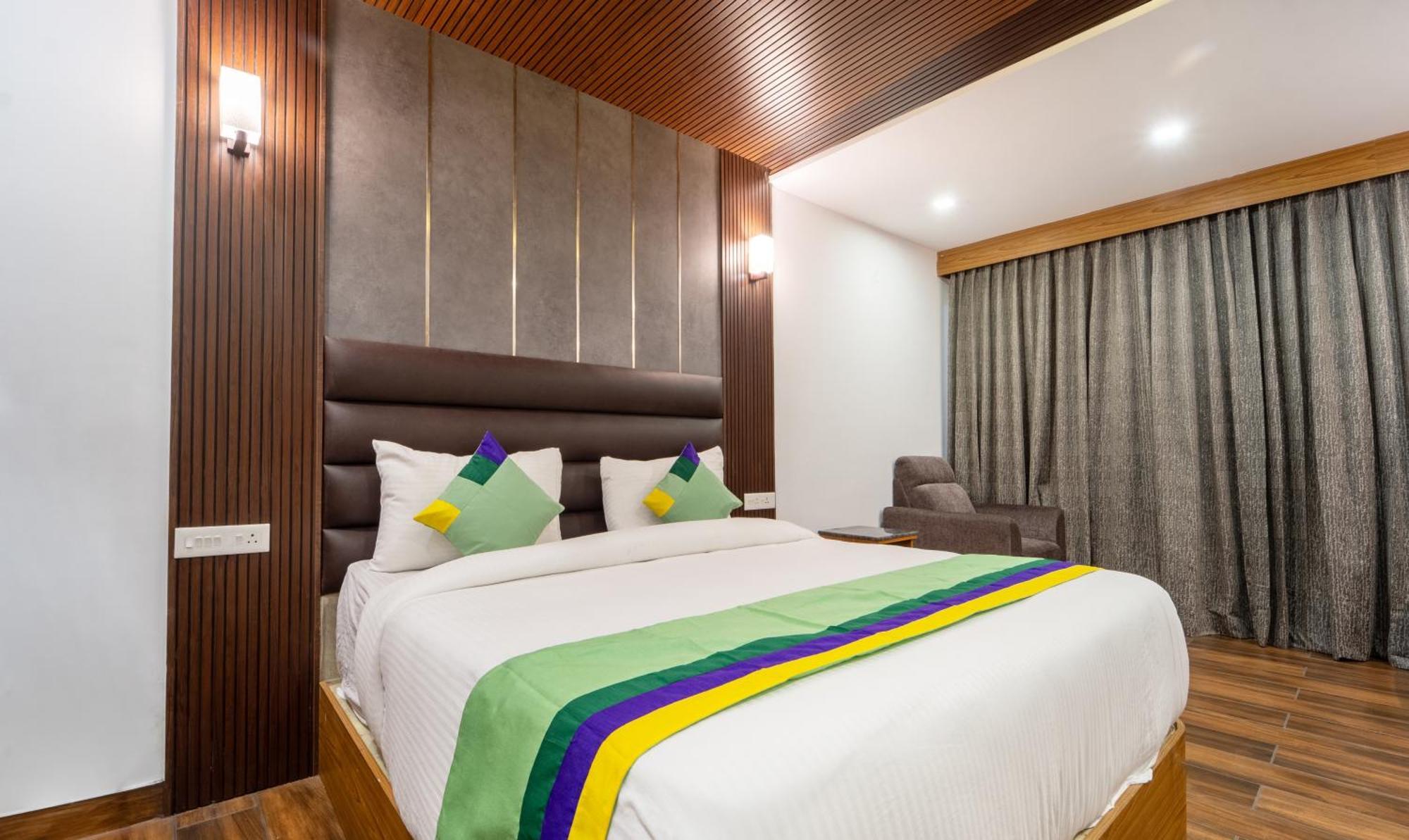 Treebo Skydale Premium Suites, 1500 Mtrs From Ooty Lake מראה חיצוני תמונה
